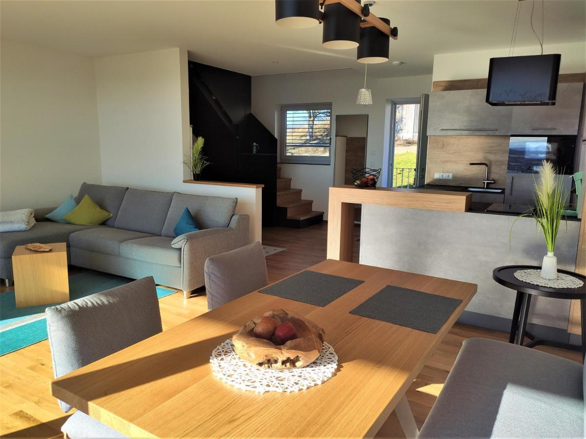 Hecklers Seepanorama Appartements ユーバーリンゲン エクステリア 写真